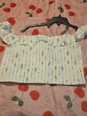 wild fable Cream Off-Shoulder Floral Smocked Crop Top with Blue & Yellow Flowers